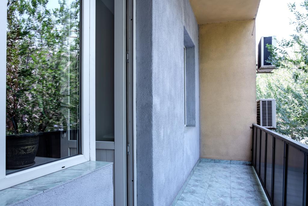 Apartment On Hanrapetutyan Street Erivan Dış mekan fotoğraf